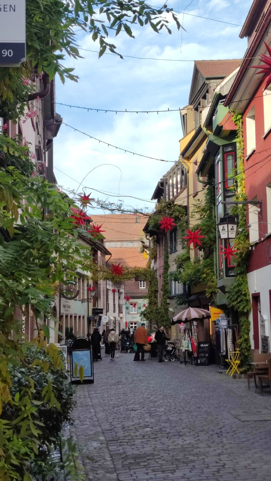 Konviktstraße in Freiburg with red stars